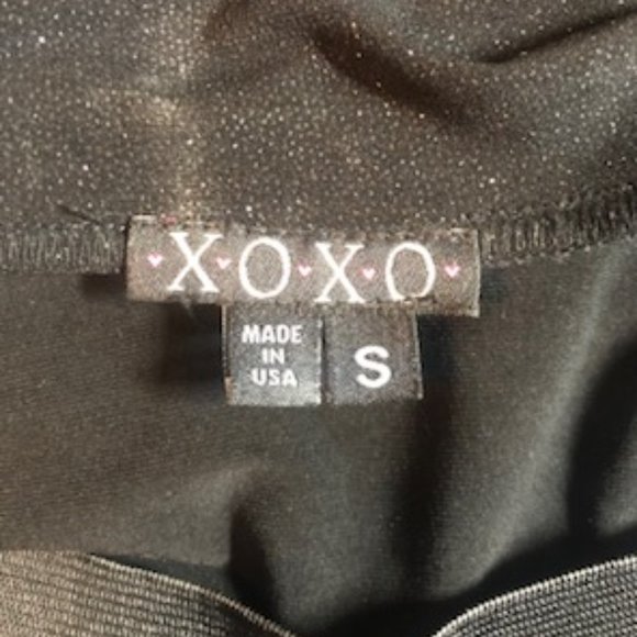 XOXO Sparkle Formal Gown - Picture 10 of 10